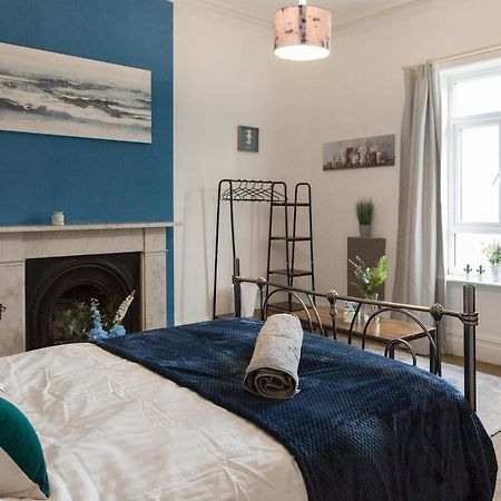 Victorian Elegance At Kingscliffe, Sleeps 17 Vila Manchester Exterior foto