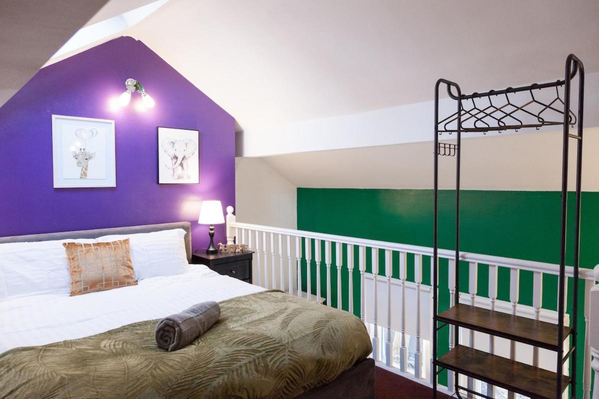 Victorian Elegance At Kingscliffe, Sleeps 17 Vila Manchester Exterior foto