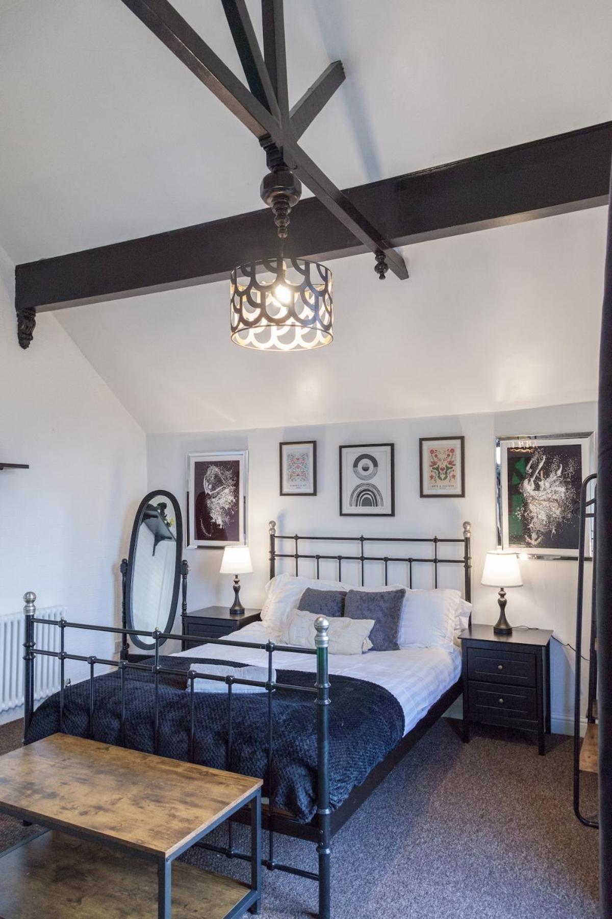 Victorian Elegance At Kingscliffe, Sleeps 17 Vila Manchester Exterior foto